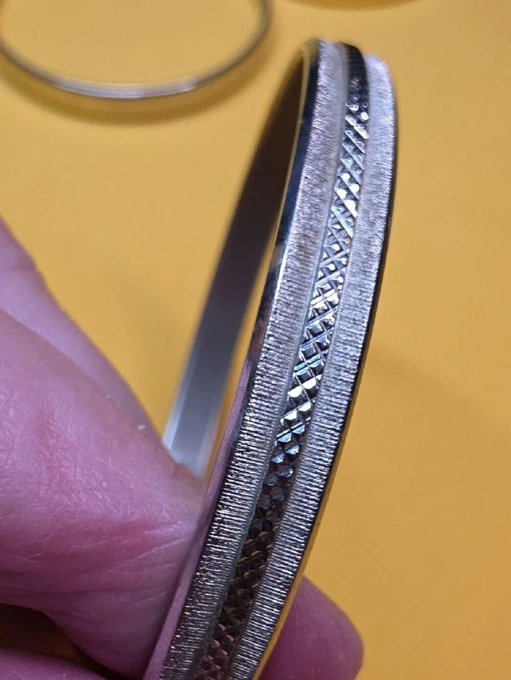 ✨ Vintage Monet Gold & Silver Tone Bangle Bracelets ▪︎ Set of 4 (2 S & 2 M)✨️